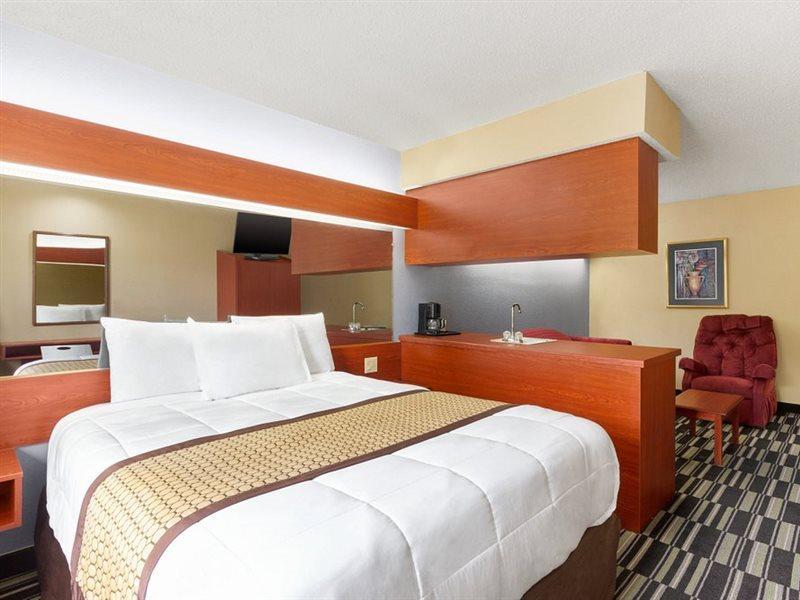 Microtel Inn & Suites By Wyndham Thomasville Zewnętrze zdjęcie