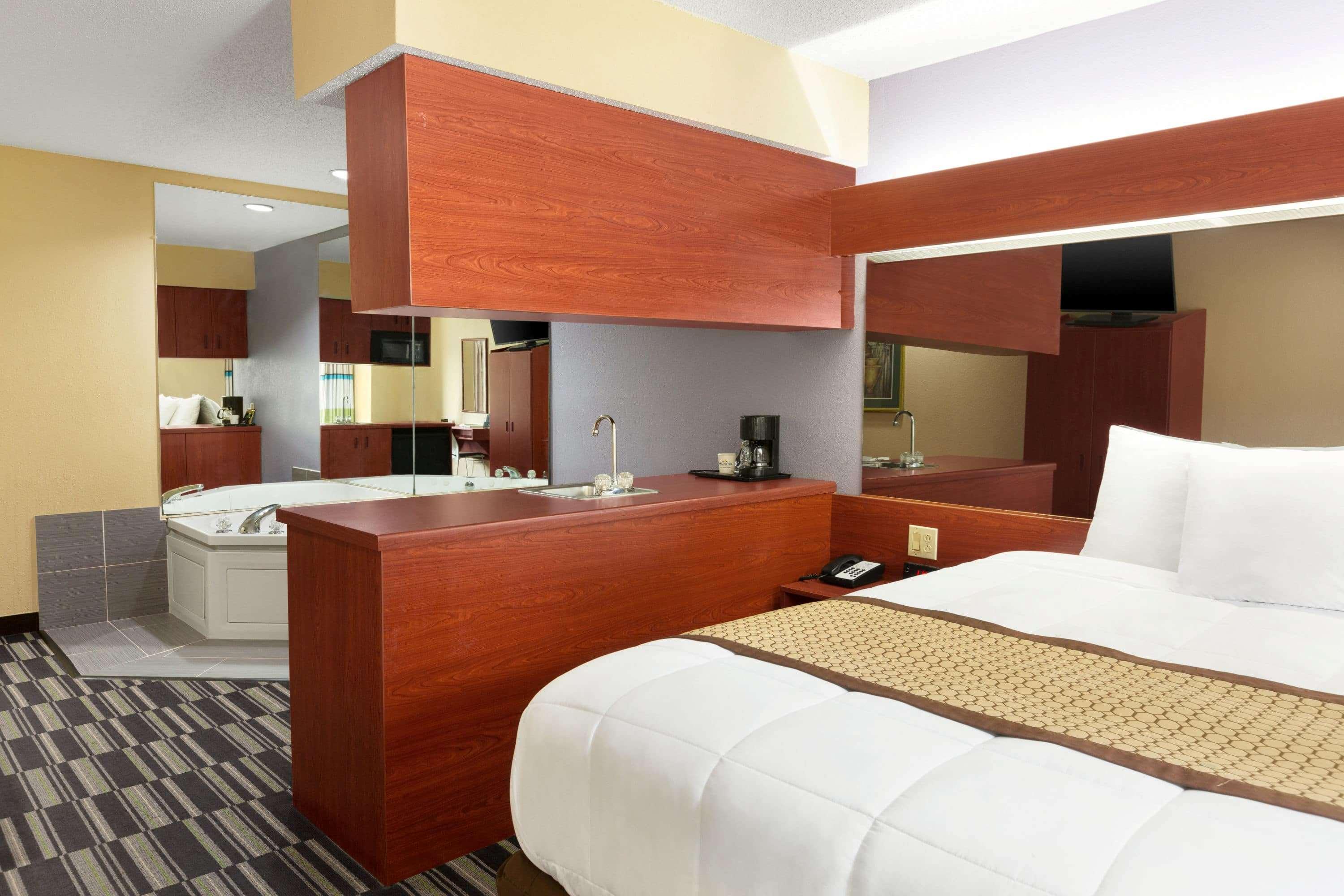 Microtel Inn & Suites By Wyndham Thomasville Zewnętrze zdjęcie